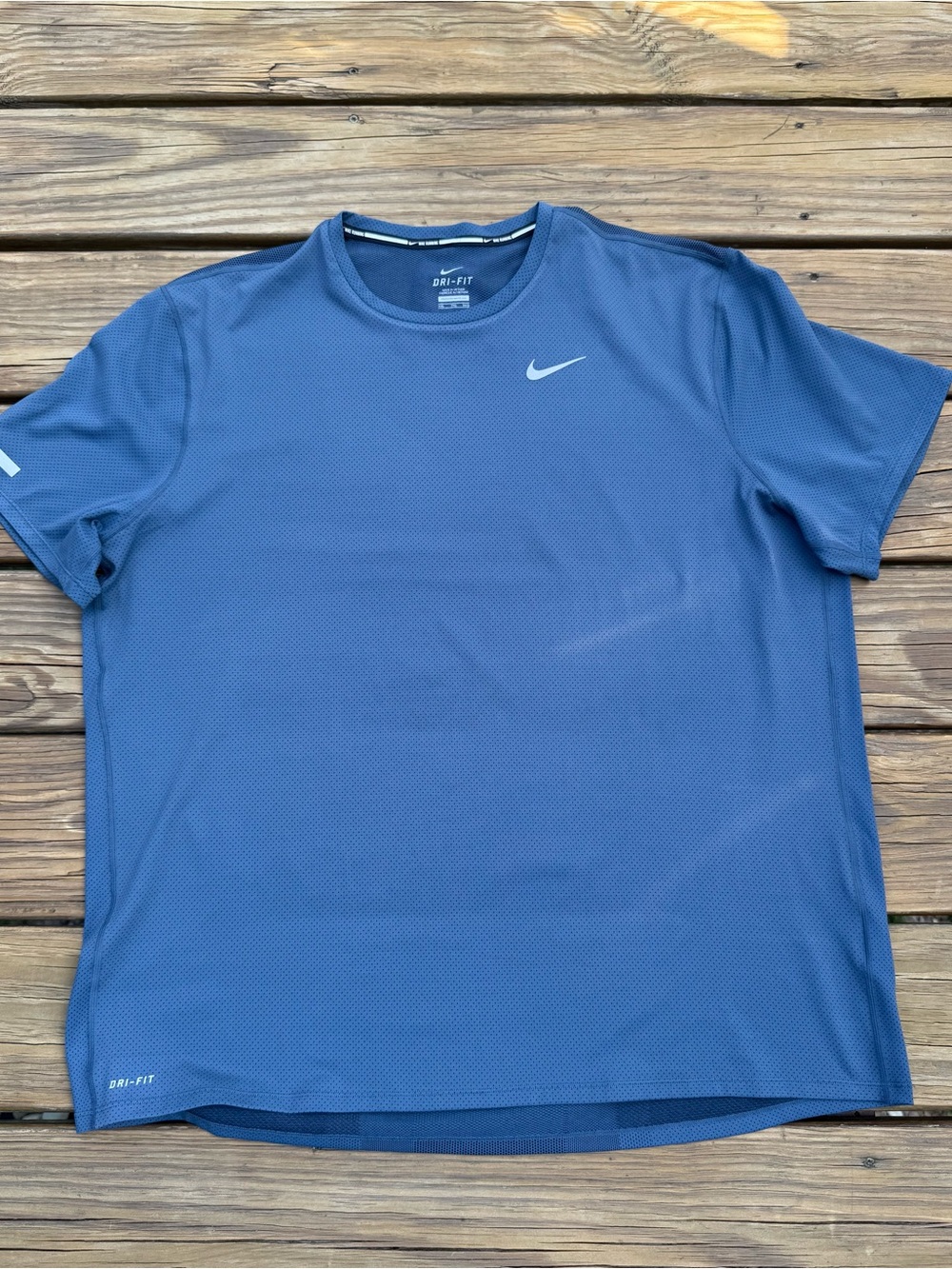 Nike Men’s Navy Blue Dri-FIT Short Sleeve Tee